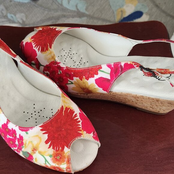 NEW Elites by Walking Cradles Wedge Shoes 11WW Rose Petals and Lizard Print - Picture 4 of 8